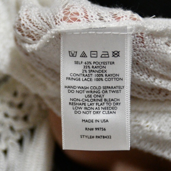 Painted Threads Knit Fringe Tank Top Size M - Picture 5 of 6